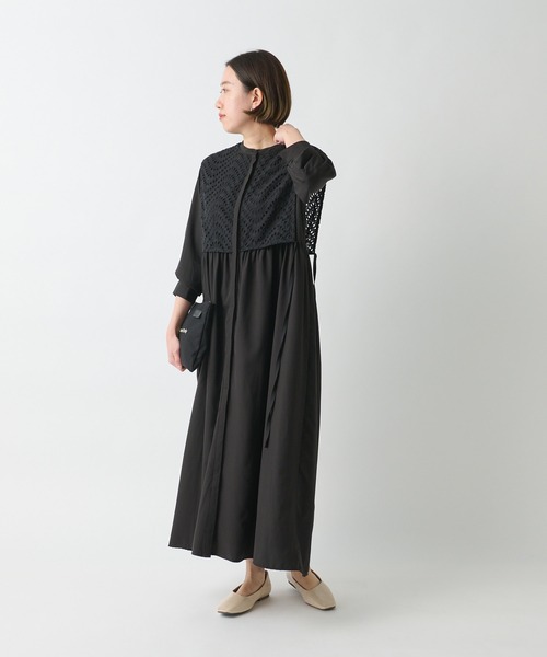 un dix cors（アンディコール）の「WEB限定　エンブロブザムシャツワンピース（シャツワンピース・レディース・ブラック/オフホワイト・FREE）」の6枚目の写真