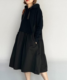 バックティアードフード付き裏毛ワンピース