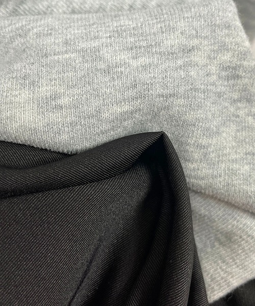 PICCIN（ピッチン）の「バックティアードフード付き裏毛ワンピース（ワンピース・レディース・ライトグレー/ブラック・M）」の14枚目の写真