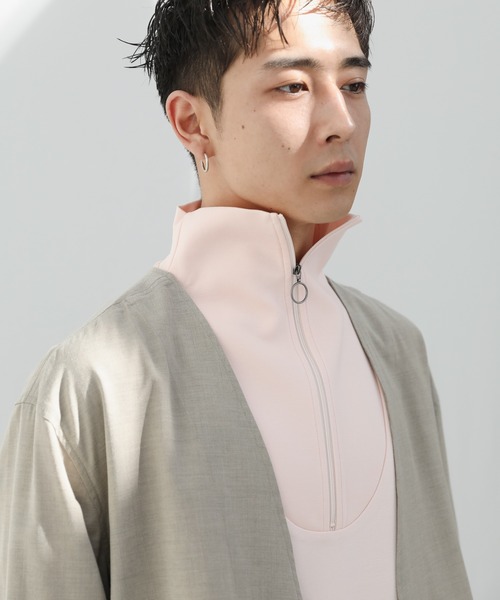 WHIMSIC(ウィムジック)の「【WHIMSIC】ミリタリーハーフジップシャツ(Tシャツ/カットソー・レディース・ホワイト/ベージュ/グレー/ピンク・FREE)」の4枚目の写真