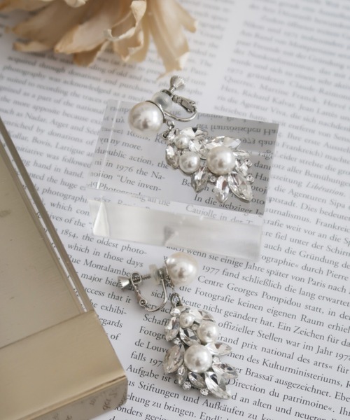 Placebo（プラシーボ）の「マニョリヤ パールイヤリング（イヤリング・レディース・シルバー・F）」の7枚目の写真