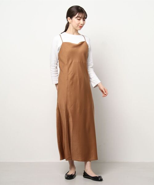 Ungrid（アングリッド）の「【La】スリットキャミワンピース（ワンピース・レディース・カーキ/キャメル・FREE）」の2枚目の写真