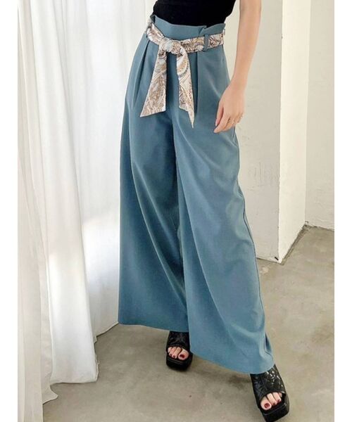 RESEXXY（リゼクシー）の「スカーフリボンワイドパンツ（その他パンツ・レディース・ブルー/ベージュ/ブラック・FREE）」の3枚目の写真