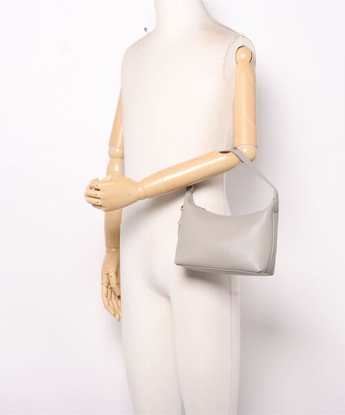 【新品】フルラ FURLA NET MINI HOBO 楽天市場】フルラ ネット ミニホーボーバッグ／フルラ（FURLA