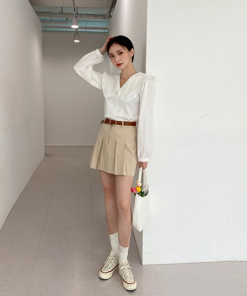 by muni:r（バイ ムニール）の「ビッグカラーフリルブラウス（シャツ/ブラウス・レディース・ベージュ/ブルー/アイボリー・FREE）」の13枚目の写真