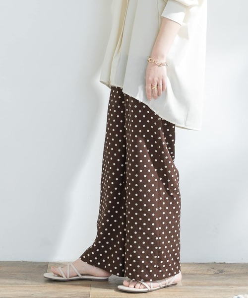 F by ROSSO（エフバイロッソ）の「F by ROSSO　ドットセミワイドパンツ（その他パンツ・レディース・ブラック/ブラウン・36/38）」の15枚目の写真