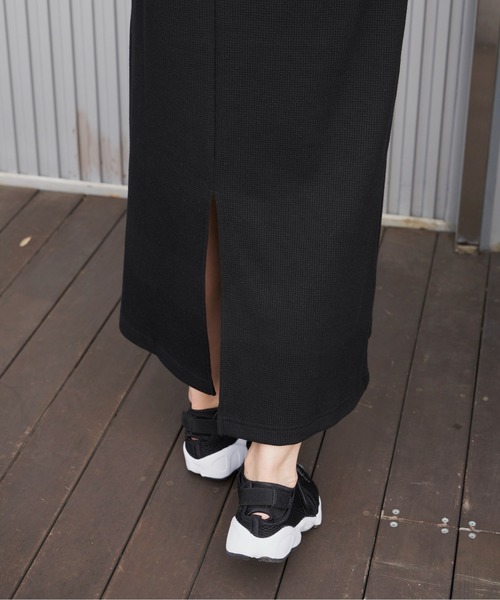 Auntie Rosa Holiday（アンティローザホリデー）の「※入荷禁止※サーマルアメスリワンピース / サイズ展開あり（ワンピース・レディース・ブラック/ブラウン/グリーン・SMALL/MEDIUM）」の19枚目の写真