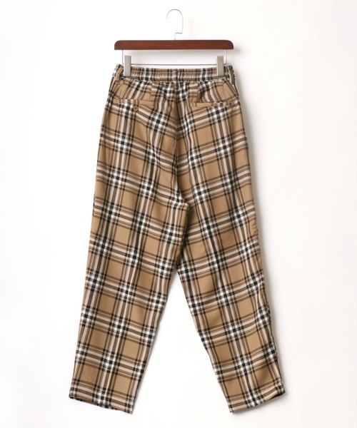 Lazar(ラザル)の「Wide Tapered Slacks/ワイドテーパードスラックス/センタープレス タックワイドパンツ(スラックス・メンズ・ブラック/ホワイト系その他/ベージュ系その他/ブラウン系その他/グレー系その他/グレー系その他2/ブラック系その他・M/L)」の14枚目の写真