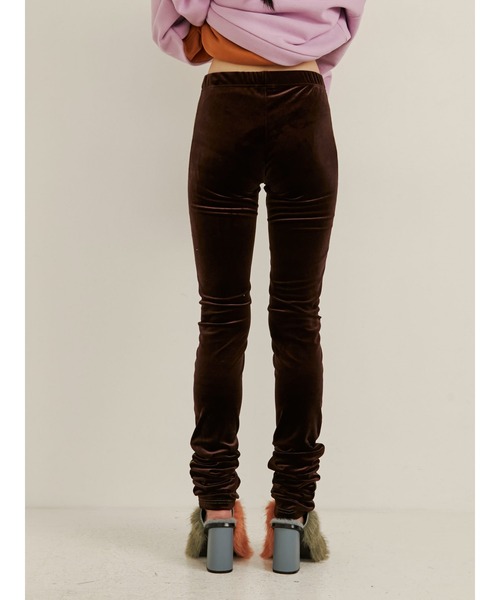 PAMEO POSE（パメオポーズ）の「Velor Loose Leggings（レギンス/スパッツ・レディース・ブラック/ブラウン・FREE）」の11枚目の写真