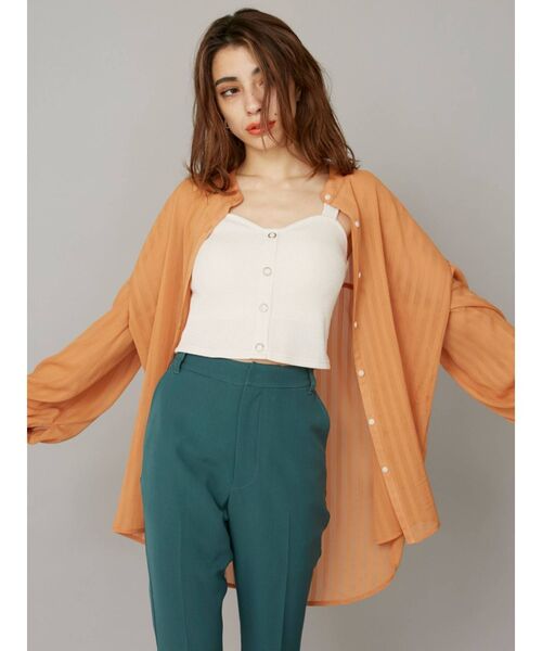 EVRIS(エヴリス)の「ストライプシアーシャツ(シャツ/ブラウス・レディース・ブラック/アイボリー/オレンジ・FREE)」の4枚目の写真