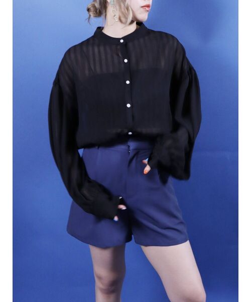 EVRIS(エヴリス)の「ストライプシアーシャツ(シャツ/ブラウス・レディース・ブラック/アイボリー/オレンジ・FREE)」の10枚目の写真