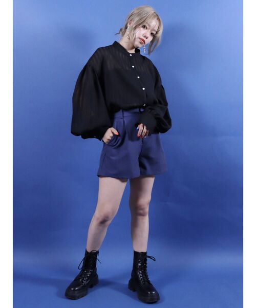 EVRIS(エヴリス)の「ストライプシアーシャツ(シャツ/ブラウス・レディース・ブラック/アイボリー/オレンジ・FREE)」の12枚目の写真