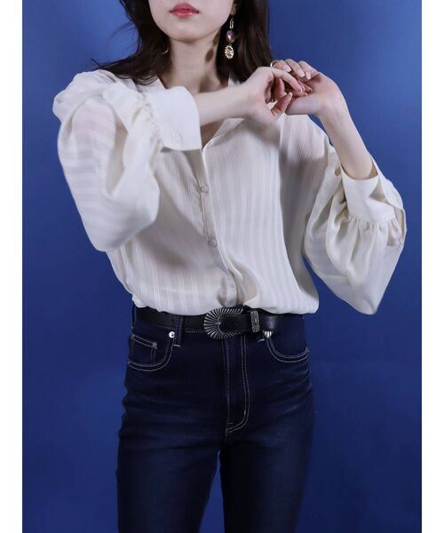 EVRIS(エヴリス)の「ストライプシアーシャツ(シャツ/ブラウス・レディース・ブラック/アイボリー/オレンジ・FREE)」の16枚目の写真