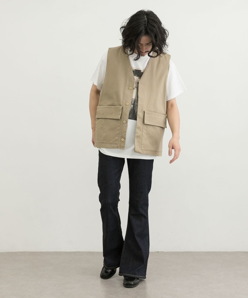 URBAN RESEARCH(アーバンリサーチ)の「ウェポンオーバーVネックベスト(ベスト・メンズ・ベージュ/ネイビー/ホワイト系その他・LARGE/MEDIUM)」の20枚目の写真