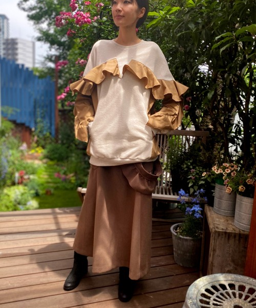 AVIE（アビィ）の「フリルデザインスウェット（スウェット）」 - WEAR