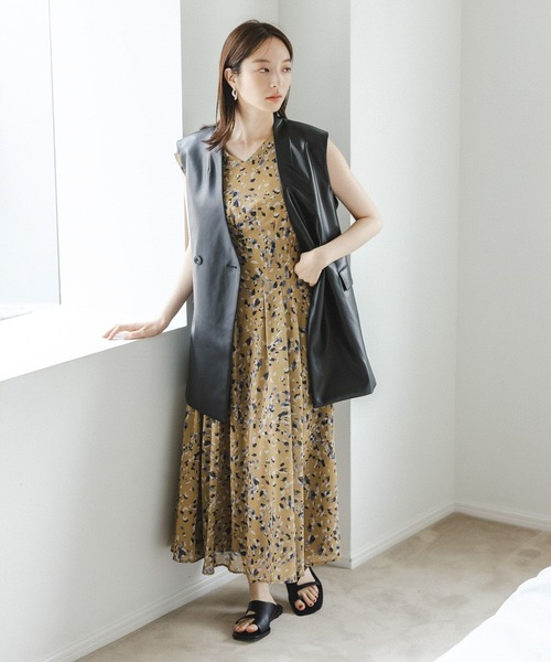 テッドベイカー　ワンピース　ノースリーブ　ラインストーン テッドベイカー ワンピース ノースリーブ ラインストーン テッド