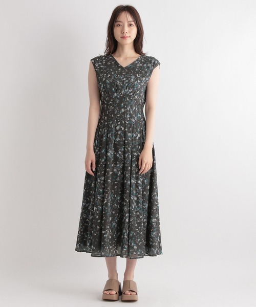 テッドベイカー　ワンピース　ノースリーブ　ラインストーン テッドベイカー ワンピース ノースリーブ ラインストーン テッド