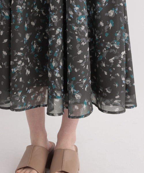 Andemiu（アンデミュウ）の「ストーンドットノースリーブワンピース344007（ワンピース・レディース・チャコールグレー/ブルー/キャメル・FREE）」の9枚目の写真