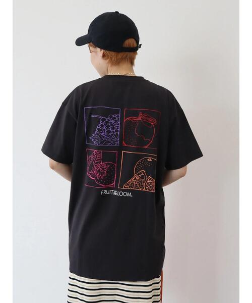 AMERICAN HOLIC（アメリカンホリック）の「【FRUIT OF THE LOOM】アーカイブアートバックプリントTEE（Tシャツ/カットソー・レディース・ホワイト/ブラック/ピンク/ブルー/パープル・M/L）」の7枚目の写真