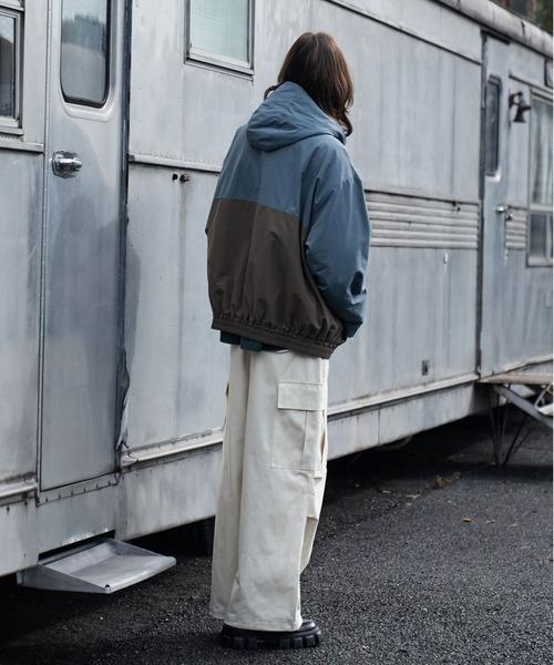 DOOPZ(ドープス)の「パデットアノラックパーカー(ダウンジャケット/コート・メンズ・ブラック/ブルー・SMALL/MEDIUM/LARGE)」の5枚目の写真