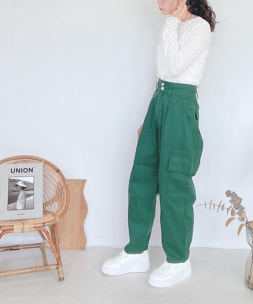 AS KNOW AS plus(アズノゥアズプラス)の「♪ポケット ファティーグパンツ(カーゴパンツ・レディース・アイボリー/ブラック/モカ/グリーン・FREE)」の15枚目の写真