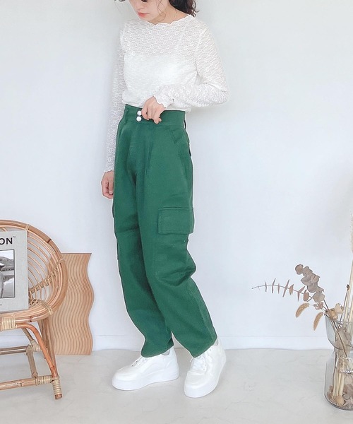 AS KNOW AS plus(アズノゥアズプラス)の「♪ポケット ファティーグパンツ(カーゴパンツ・レディース・アイボリー/ブラック/モカ/グリーン・FREE)」の16枚目の写真