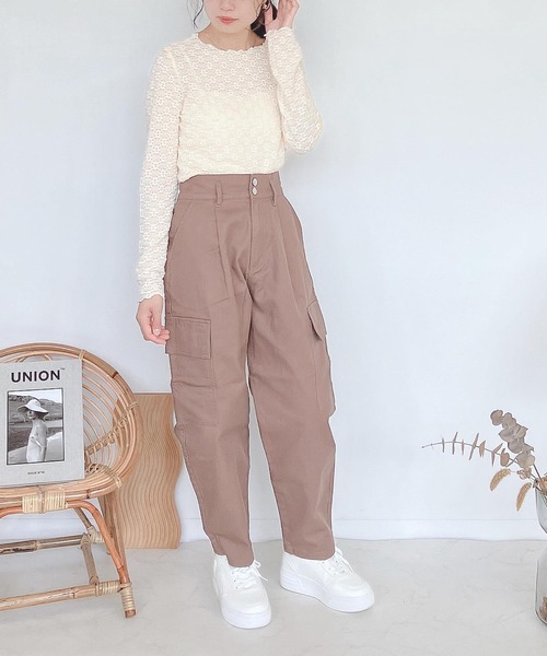 AS KNOW AS plus(アズノゥアズプラス)の「♪ポケット ファティーグパンツ(カーゴパンツ・レディース・アイボリー/ブラック/モカ/グリーン・FREE)」の18枚目の写真