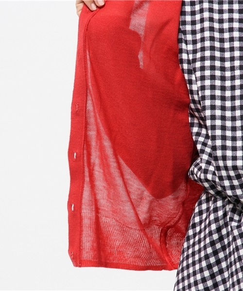 one after another NICE CLAUP(ワンアフターアナザーナイスクラップ)の「【ナイスクラップ】シェルボタンカーディガン(カーディガン/ボレロ・レディース・レッド/ネイビー/オフホワイト/イエロー/グレー・FREE)」の14枚目の写真