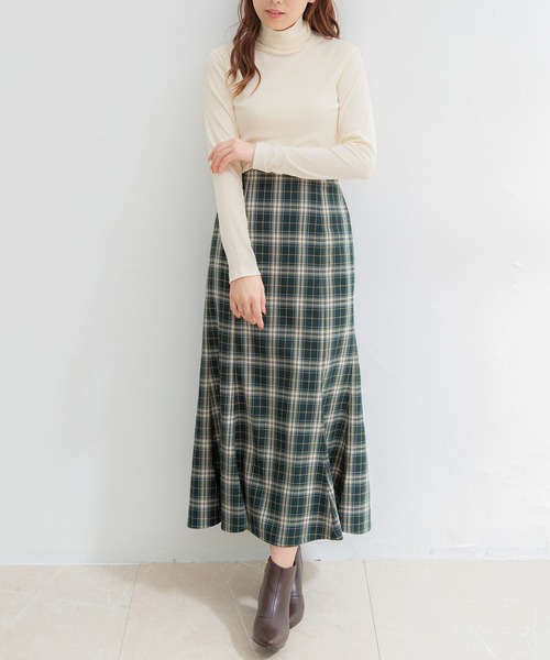 Honeys(ハニーズ)の「フライスタートル(Tシャツ/カットソー・レディース・アイボリー/ブラック/オフホワイト/ネイビー・S/LL/L/M)」の7枚目の写真
