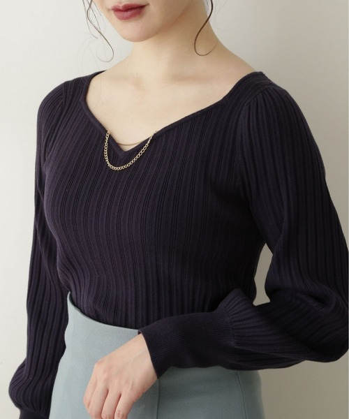 PROPORTION BODY DRESSING(プロポーションボディドレッシング)の「ハートカットチェーン付きニット / 1212270909(ニット/セーター・レディース・グレー/ベージュ/オフホワイト/ネイビー・MEDIUM/SMALL)」の9枚目の写真