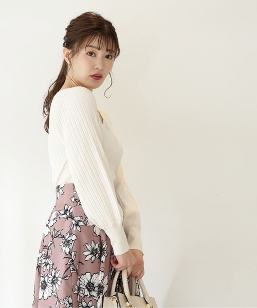 PROPORTION BODY DRESSING(プロポーションボディドレッシング)の「ハートカットチェーン付きニット / 1212270909(ニット/セーター・レディース・グレー/ベージュ/オフホワイト/ネイビー・MEDIUM/SMALL)」の5枚目の写真