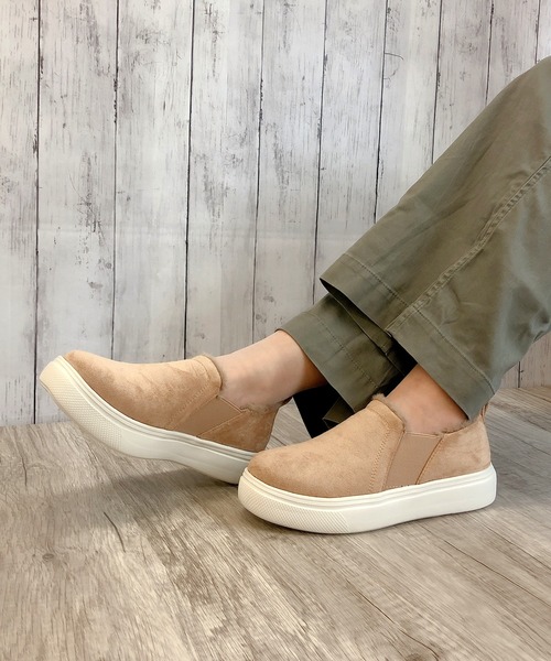 Noubel Voug Relax（ヌーベルヴォーグリラックス）の「フェイクムートンボアスリッポン（スリッポン・レディース・ブラック/ベージュ・LL/S/M/L）」の14枚目の写真