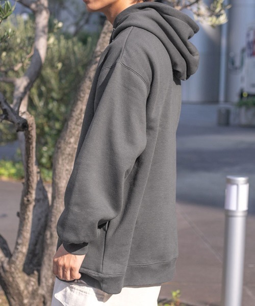 PairPair（ペアペア）の「ロゴ入りBIGフーディー（パーカー・レディース・ブラック/アイボリー・LARGE/MEDIUM）」の15枚目の写真