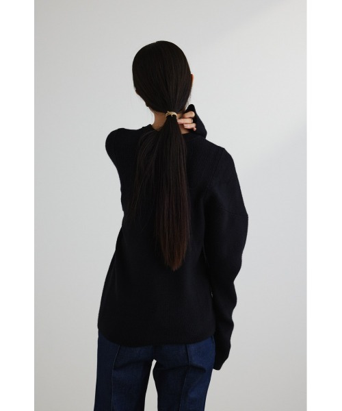 STYLEMIXER(スタイルミキサー)の「ショルダーフォルムニット(ニット/セーター・レディース・アイボリー/ブラック/グリーン/イエロー・FREE)」の18枚目の写真