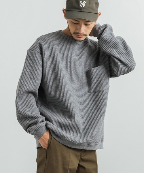 Audience(オーディエンス)の「日本製 コットンキルト クルーネックプルオーバースウェット オーバーサイズ AUD6380(スウェット・メンズ・チャコール/ネイビー/ブラック/オリーブ系/ブラック系/オリーブ・L/XL/M)」の3枚目の写真