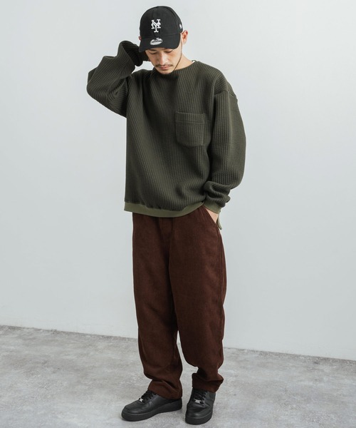 Audience(オーディエンス)の「日本製 コットンキルト クルーネックプルオーバースウェット オーバーサイズ AUD6380(スウェット・メンズ・チャコール/ネイビー/ブラック/オリーブ系/ブラック系/オリーブ・L/XL/M)」の11枚目の写真