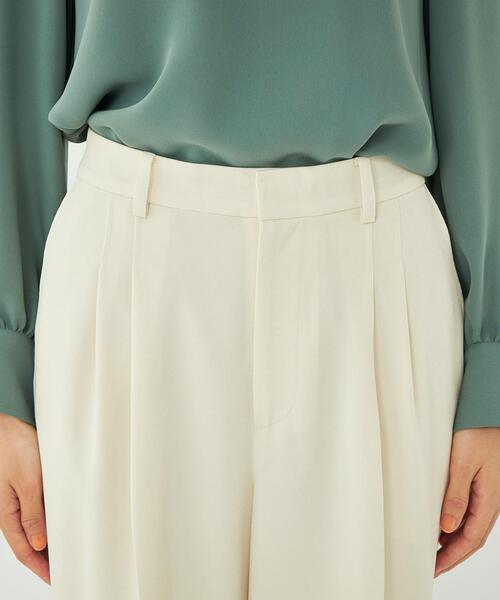 ハイチェストタックワイドパンツ