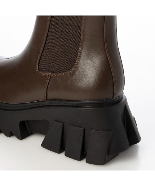 Realta（レアルタ）の「Realta(レアルタ)厚底ボリュームソールサイドゴアブーツ（ブーツ・レディース・ホワイト/ブラック系その他/ブラック/ダークブラウン・S/L/LL/M）」の6枚目の写真