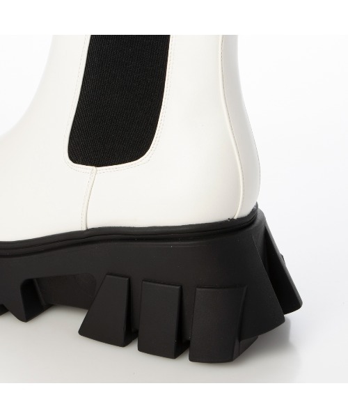 Realta（レアルタ）の「Realta(レアルタ)厚底ボリュームソールサイドゴアブーツ（ブーツ・レディース・ホワイト/ブラック系その他/ブラック/ダークブラウン・S/L/LL/M）」の17枚目の写真