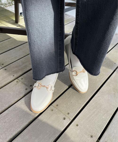 OPAQUE.CLIP（オペークドットクリップ）の「◆ヒールビットローファー【抗菌防臭加工】（その他シューズ・レディース・オフホワイト/ブラック・02/03）」の8枚目の写真