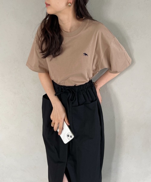 POLOCHAMPS(ポロチャンプス)の「【POLOCHAMPS/ポロチャンプス】 別注 ワンポイント刺繍 クルーネック半袖Tシャツ オーバーサイズ(Tシャツ/カットソー・レディース・ダークグリーン/ブラック/ネイビー/ベージュ/ホワイト/ライトグレー・M/L/XL)」の21枚目の写真