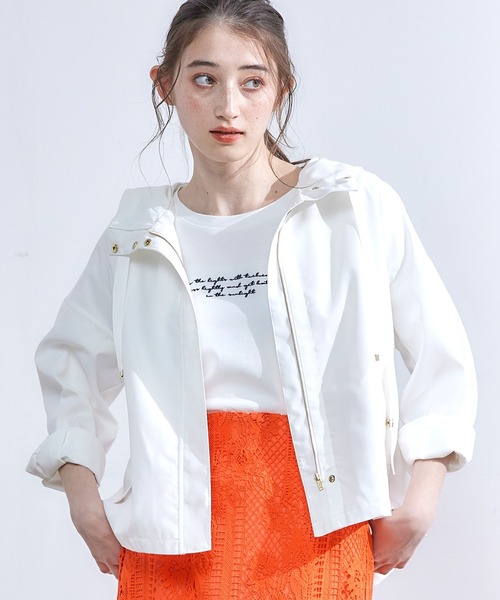 12Twelve Agenda（トゥエルブ　アジェンダ）の「肩ギャザー７分袖ロゴTシャツ（Tシャツ/カットソー・レディース・ホワイト系その他/オフホワイト・M）」の4枚目の写真