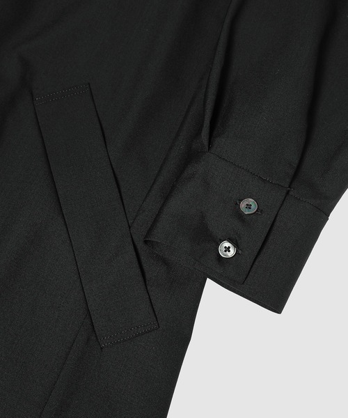 seya.（セヤ）の「EMINONU DRESS/SUMMER WOOL 140'S（ワンピース・レディース・ブラック・2/1）」の4枚目の写真