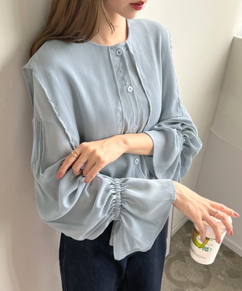 Futier land(フューティアランド)の「【EASY CARE】シアービッグカラーブラウス(シャツ/ブラウス・レディース・ライトピンク/ネイビー/ホワイト/ライトブルー・FREE)」の3枚目の写真