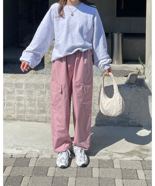 LE MORE（リモア）の「ナイロンラウンドミニバッグ（ハンドバッグ・レディース・ブラック/アイボリー・FREE）」の11枚目の写真