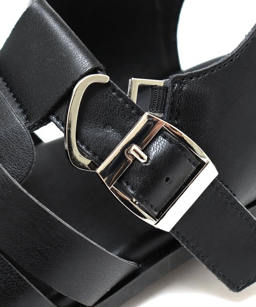 SOROTTO（ソロット）の「編み込み ぺたんこグルカサンダル（サンダル・レディース・キャメル/ブラック/ホワイト・S/L/M/LL）」の20枚目の写真