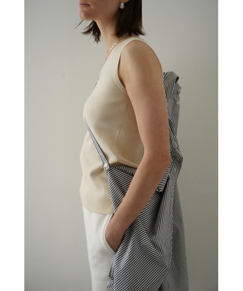 CLANE（クラネ）の「CLANE/クラネ/W FACE KNIT TANK TOPS（タンクトップ・レディース・ベージュ/パープル/ブラック/アイボリー・1）」の17枚目の写真