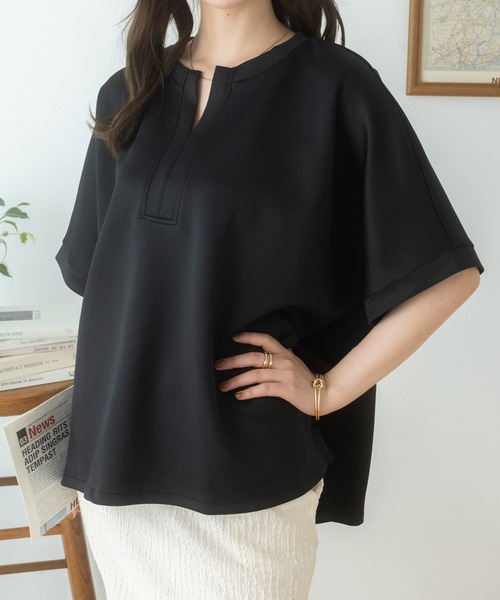 Ada.（エイダ）の「体型カバー キーネックポンチ オーバーサイズトップス（Tシャツ/カットソー・レディース・ホワイト/ブラック・FREE）」の4枚目の写真