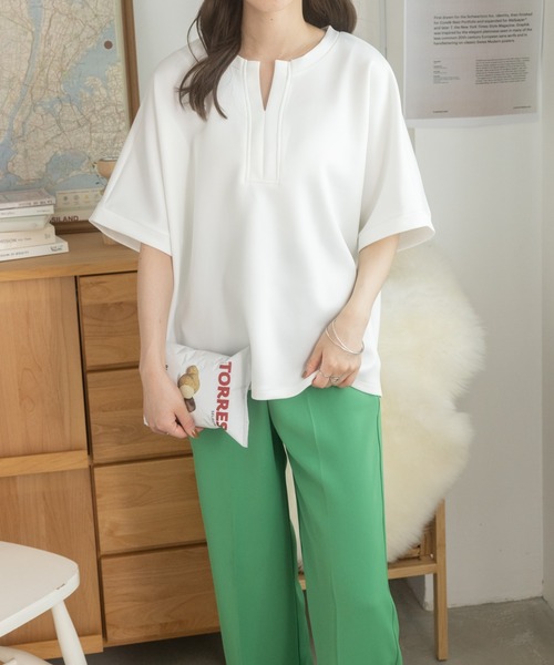 Ada.（エイダ）の「体型カバー キーネックポンチ オーバーサイズトップス（Tシャツ/カットソー・レディース・ホワイト/ブラック・FREE）」の14枚目の写真