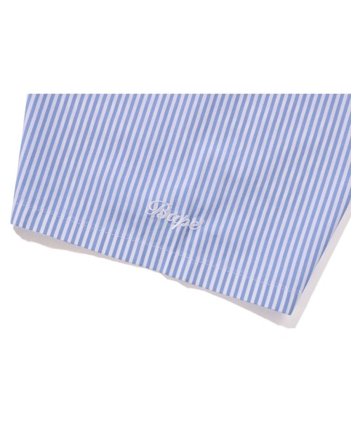 A BATHING APE（アベイシングエイプ）の「APE HEAD ONE POINT STRIPE CROPPED S/S SHIRT L（シャツ/ブラウス・レディース・サックスブルー・SMALL/MEDIUM）」の3枚目の写真